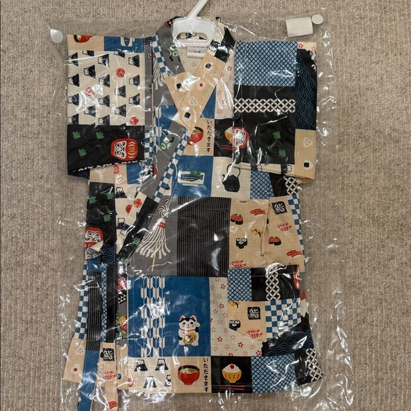 Children's Patchwork Kimono-Style Outfit in Blue, Beige, Black NWT 100CM - Picture 3 of 7